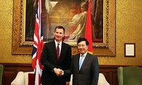 Vietnam, UK forge strategic partnership  