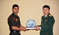 Vietnamese, India exchange experience of young officers 