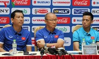 베트남 축구팀,  AFF 컵 (동아시안 컵) A조 선두 등극 결의