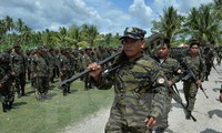    Phillipines : les affrontements entre le FMIL et les extrémistes