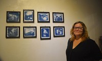 Exposition des cyanotypes de la photographe française Julie Vola