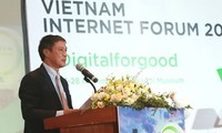 Ouverture du forum internet Vietnam 2017