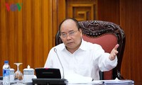 Nguyên Xuân Phuc: accélérer la construction de la voie ferrée urbaine de Ho Chi Minh-ville