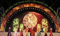 Ouverture de la fête culturelle, sportive et touristique nationale de Ninh Binh