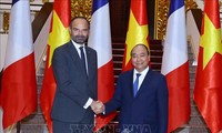 La visite d’Édouard Philippe largement couverte par les médias français