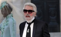 Lunettes noires sur la mode: Karl Lagerfeld est mort