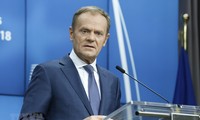 Donald Tusk dénonce les forces extérieures «anti-européennes»