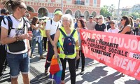 Gilets jaunes: échauffourées à Toulouse et Montpellier  