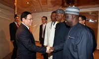 Vuong Dinh Huê travaille avec l’Association des entreprises Nigeria-Vietnam 