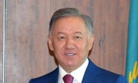 Le président de la chambre basse du Parlement du Kazakhstan attendu au Vietnam