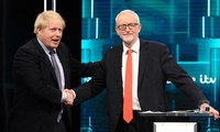 Élections britanniques : premier face-à-face entre Johnson et Corbyn 