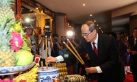 Hommage aux rois Hùng à Hô Chi Minh-ville