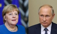 Poutine et Merkel évoquent le Moyen-Orient et l'Ukraine par téléphone