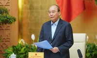 Nguyên Xuân Phuc: Les services publics en ligne permettent d’économiser du temps et des frais 