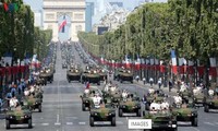 14 juillet: La France rend hommage aux soignants