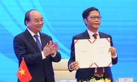 37e sommet de l’ASEAN: signature de l’accord de RCEP