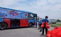 Bus-supermarchés à 0 dông à destination des travailleurs