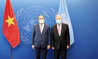 Nguyên Xuân Phuc rencontre Abdullah Shalid et Antonio Guterres