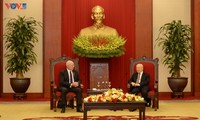 David Hurley rencontre Nguyên Phu Trong