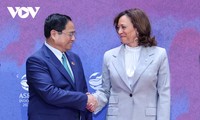 Pham Minh Chinh rencontre Kamala Harris