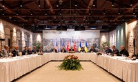 Réunions trilatérales à Istanbul pour résoudre le conflit russo-ukrainien
