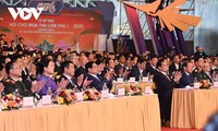 Clôture de la première Foire d’automne du Vietnam