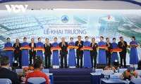 Inauguration du Centre financier international du Vietnam à Dà Nang