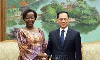 Louise Mushikiwabo: les réalisations du Vietnam en matière de développement sont une fierté pour la communauté francophone