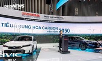 Vietnam Motor Show 2024 khai mạc, xe điện trở thành tâm điểm