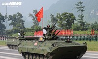 Mãn nhãn dàn xe tăng, tên lửa, UAV hợp luyện diễu binh 2/9
