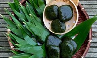 Bánh ngải - món ăn thử không biết chán chỉ có ở hồ Ba Bể