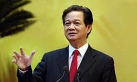 Artikel Perdana Menteri Vietnam Nguyen Tan Dung  mengenai Menyempurnakan institusi ekonomi pasar menurut pengarahan Sosialis