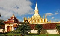 Berkunjung di Taman Bunga Buddha Vientian