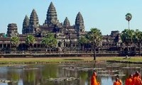 Angkor Wat- Destinasi bagi  semua  wisatawan.