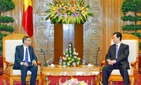 PM Vietnam Nguyen Tan Dung menerima Menlu Sri Lanka G.I Peiris