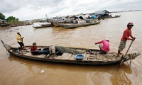 ADB dan AusAID membantu kesetaraan gender melalui pengembangan jalan-jalan di kawasan sungai Mekong