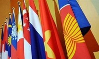 Laos memperingati  ultah ke-45 Terbentuknya  ASEAN