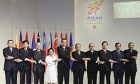 ASEAN berkomitmen memperkuat peranan sentral dalam menjamin  perdamaian kawasan