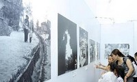 Pameran   “Peringatan Ult ke-40 Kemenangan Dien Bien Phu di Udara”