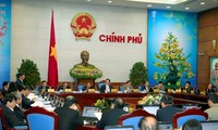 Pemerintah  Vietnam mengadakan sidang periodik bulan Februari