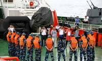  Pembukaan “ Kemah  musim panas Laut dan Pulau Tanah Air- 2013- Kami adalah prajurit Angkatan Laut” 