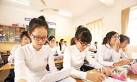  Ujian masuk Perguruan Tinggi dan Akademi  gelombang pertama tahun 2013 di Vietnam