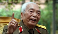 Ikhitisar surat-surat dari saudara-saudara pendengar tentang  wafatnya Jenderal Vo Nguyen Giap