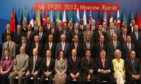 G-20 mendesak Amerika Serikat  cepat memecahkan masalah anggaran keuangan dan utang.