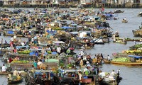 Penjelasan tentang pasar terapung di Vietnam