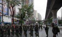 Thailand: Polisi menangkap demonstran yang melanggar larangan