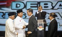 Pilpres  Indonesia: Pertarungan yang menegangkan antar-capres