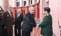 Menhan VN Phung QuangThanh menerima delegasi veteran perang Rusia dan Belarus