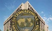  IMF menurunkan prediksi  prospek ekonomi dunia tahun 2015-2016