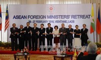 Konferensi Terbatas  Menlu ASEAN 2016 berakhir di Laos